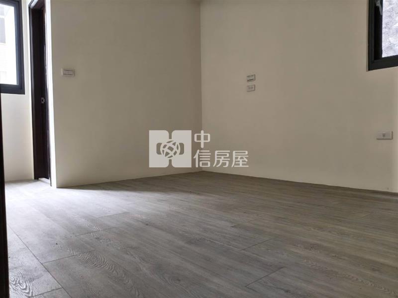 員林員水路旁全新華廈房屋室內格局與周邊環境