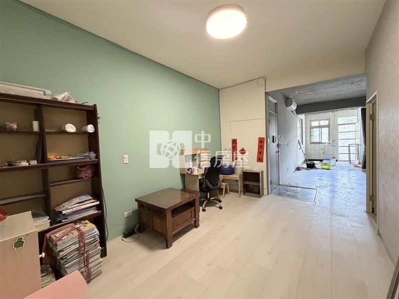 ▲安樂高中旁3樓房屋室內格局與周邊環境