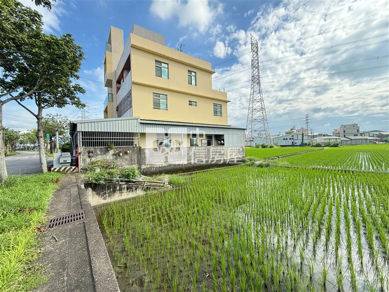 正中投西路大面寬農地（專任）房屋室內格局與周邊環境