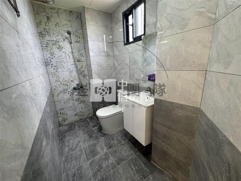 平鎮金陵路透天房屋室內格局與周邊環境