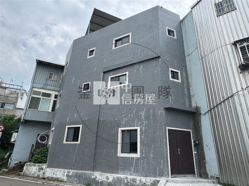 平鎮金陵路透天房屋室內格局與周邊環境