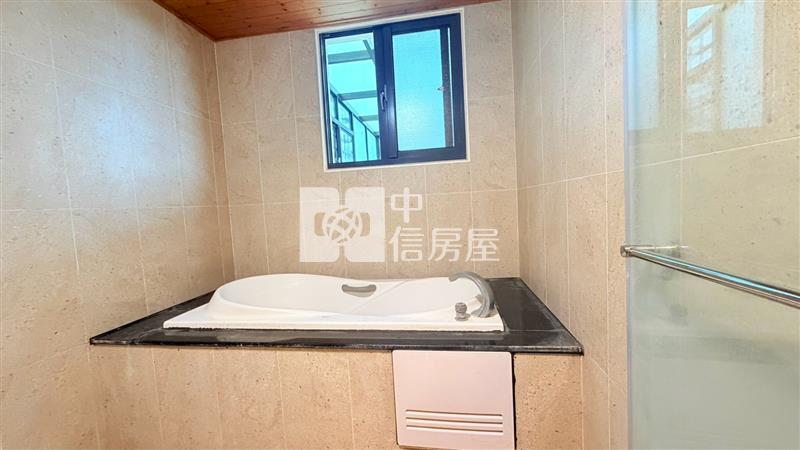 玉山路尾庭院3車別墅房屋室內格局與周邊環境