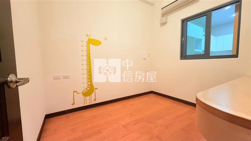 玉山路尾庭院3車別墅房屋室內格局與周邊環境