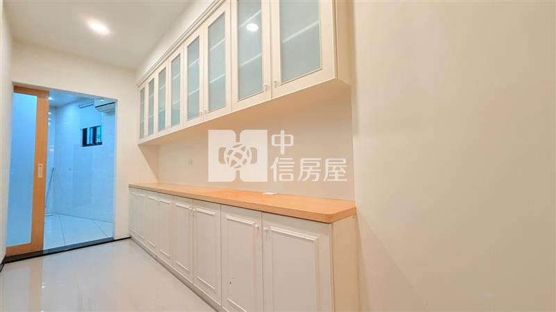 玉山路尾庭院3車別墅房屋室內格局與周邊環境