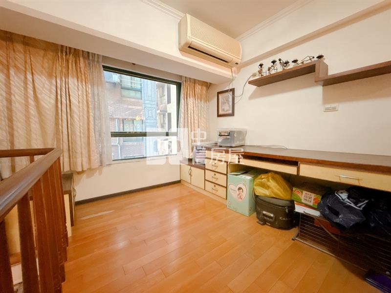 九揚新凱悅一房房屋室內格局與周邊環境