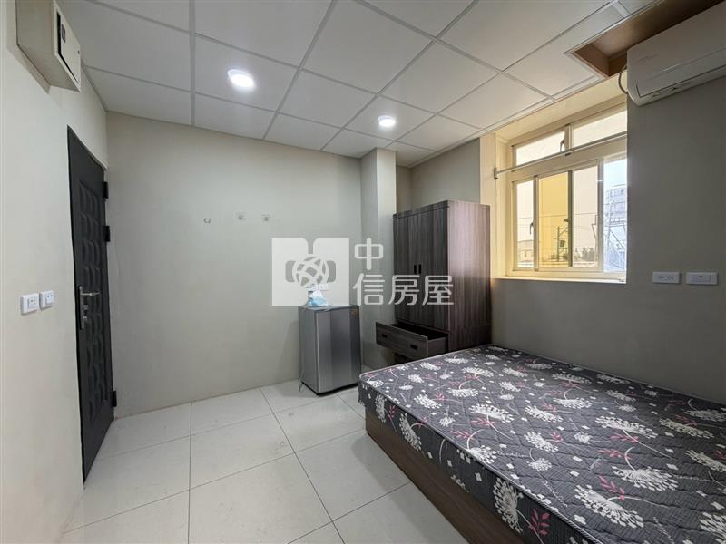 游泳路整新透天11間套房房屋室內格局與周邊環境