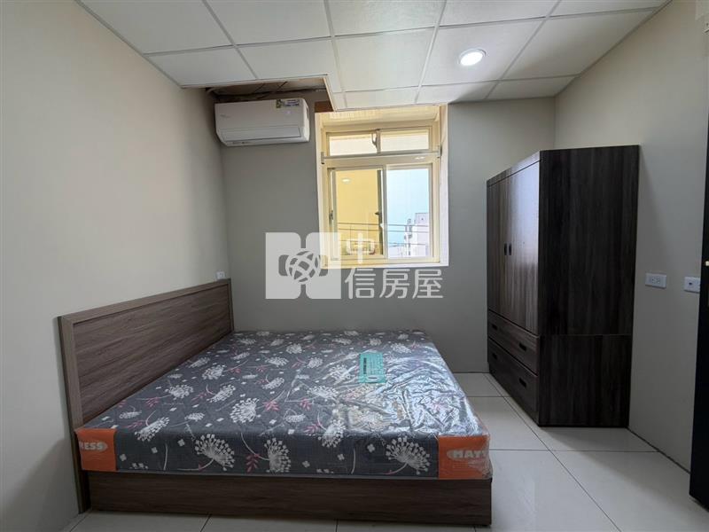游泳路整新透天11間套房房屋室內格局與周邊環境