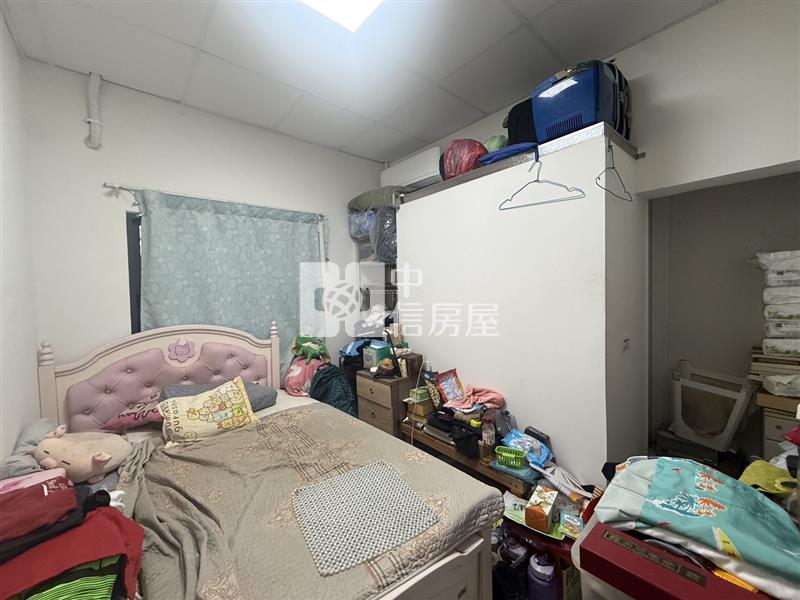 茄萣成功國小透天房屋室內格局與周邊環境