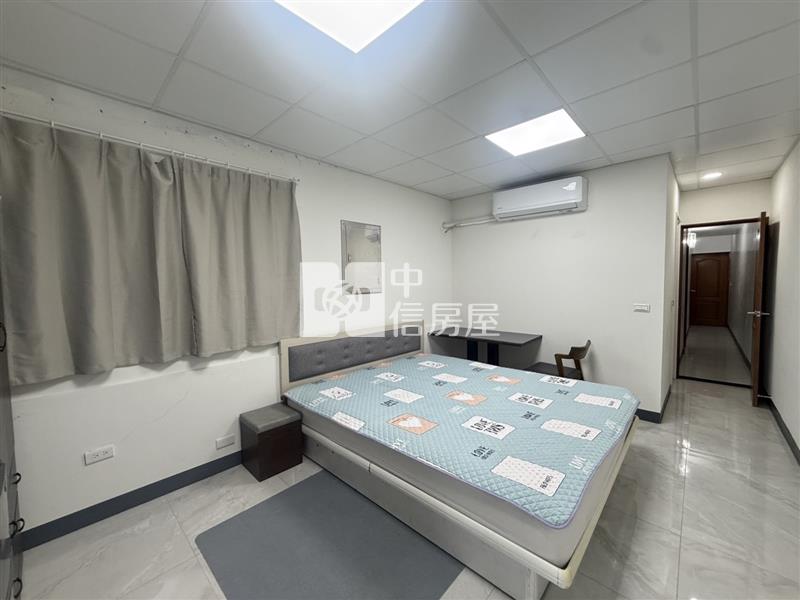 茄萣成功國小透天房屋室內格局與周邊環境