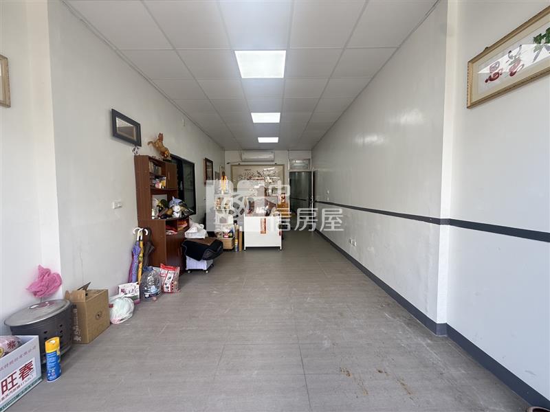 茄萣成功國小透天房屋室內格局與周邊環境