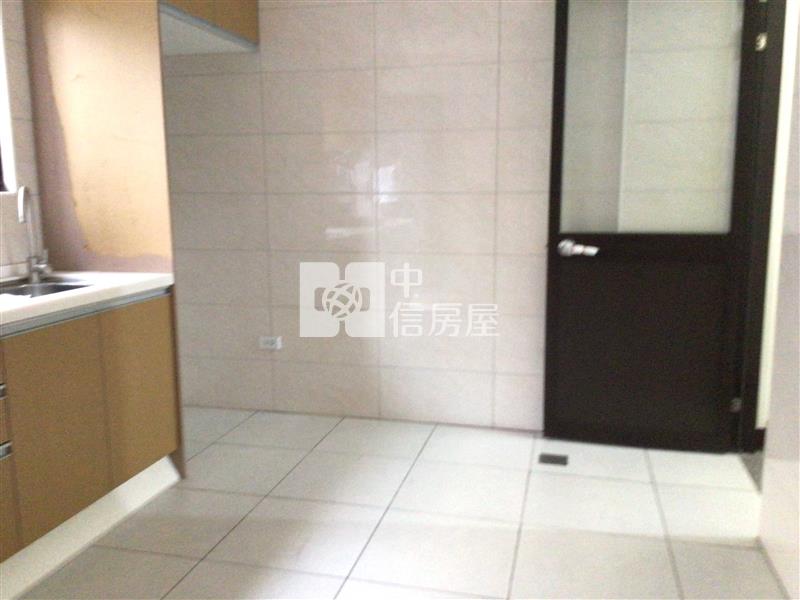 全新未住美透天|好市多頭洲重劃區|臨20米路邊房屋室內格局與周邊環境