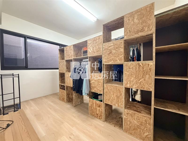 佑崧逸境大面寬5房美墅房屋室內格局與周邊環境