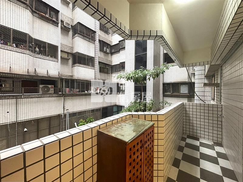 北屯近四維國小低總價美寓房屋室內格局與周邊環境