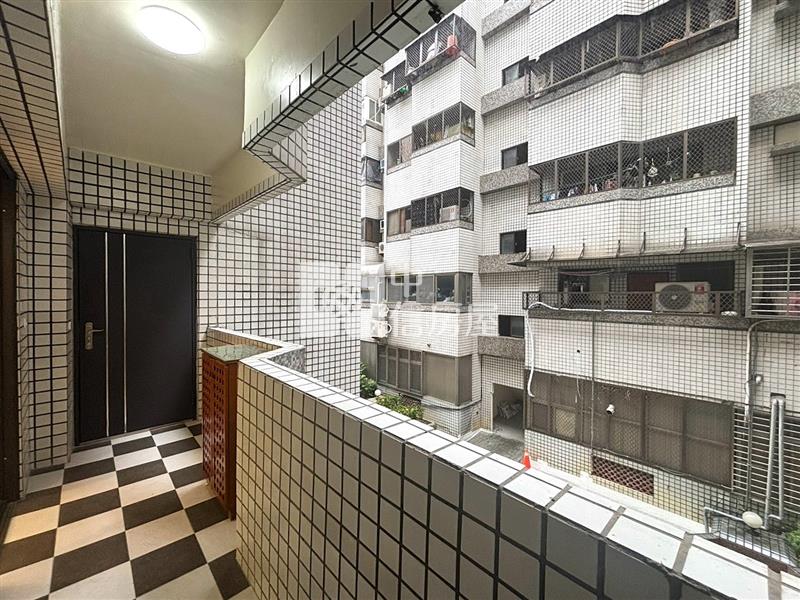 北屯近四維國小低總價美寓房屋室內格局與周邊環境