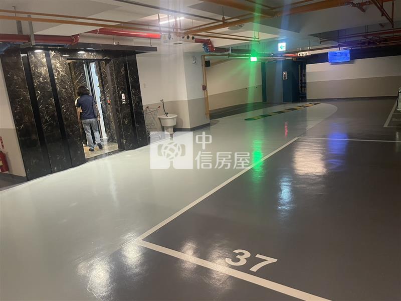 R8三多商圈崑庭敦峰房屋室內格局與周邊環境