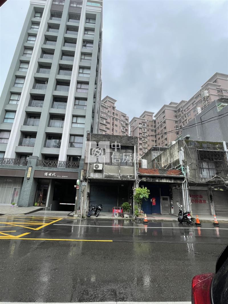 ㊣中山東路商業區黃金店面房屋室內格局與周邊環境