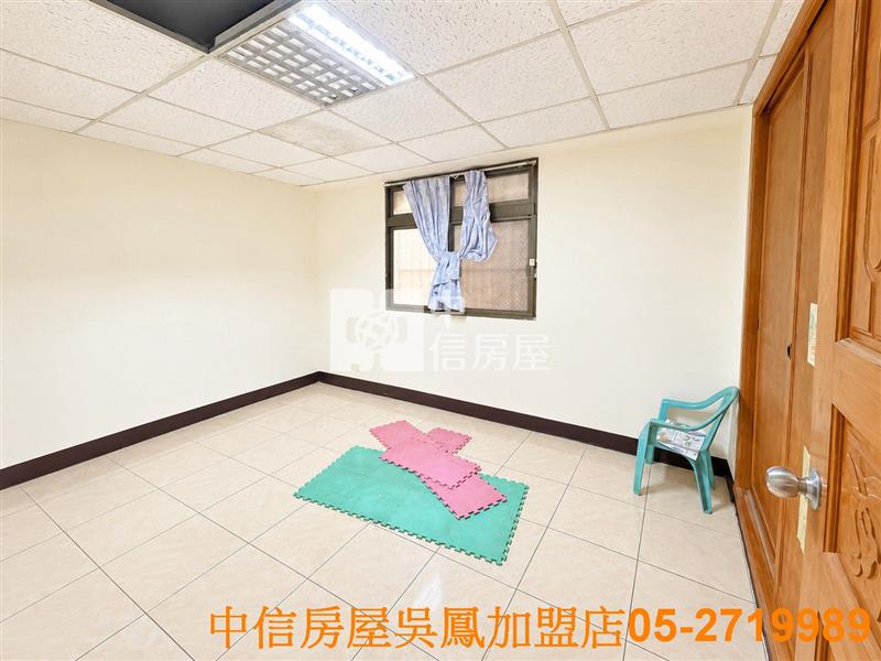 興嘉國小旁樓店房屋室內格局與周邊環境