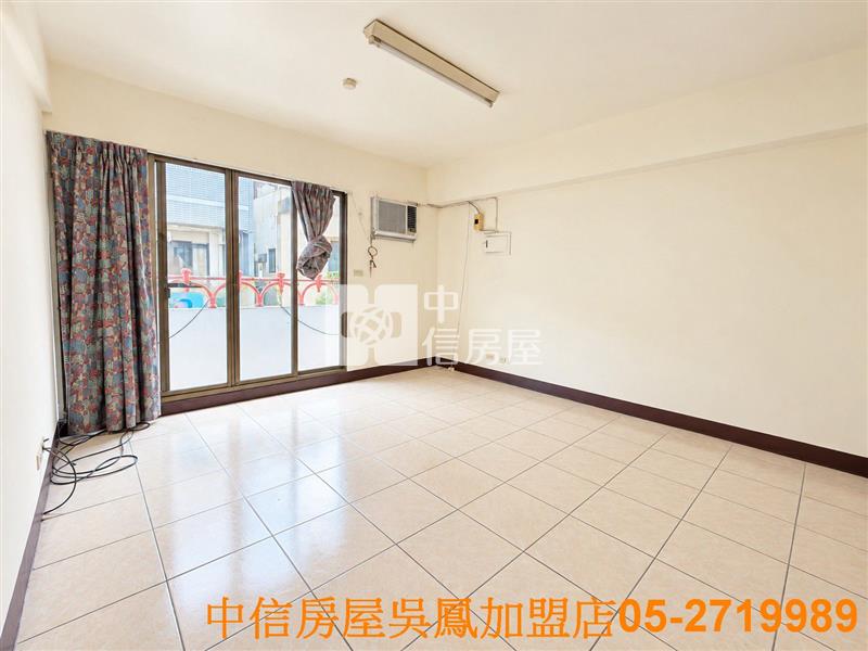 興嘉國小旁樓店房屋室內格局與周邊環境