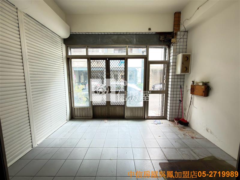 興嘉國小旁樓店房屋室內格局與周邊環境