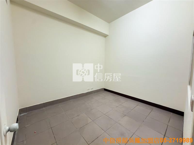興嘉國小旁樓店房屋室內格局與周邊環境