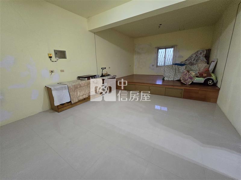 近新坡大坪數便宜農舍房屋室內格局與周邊環境