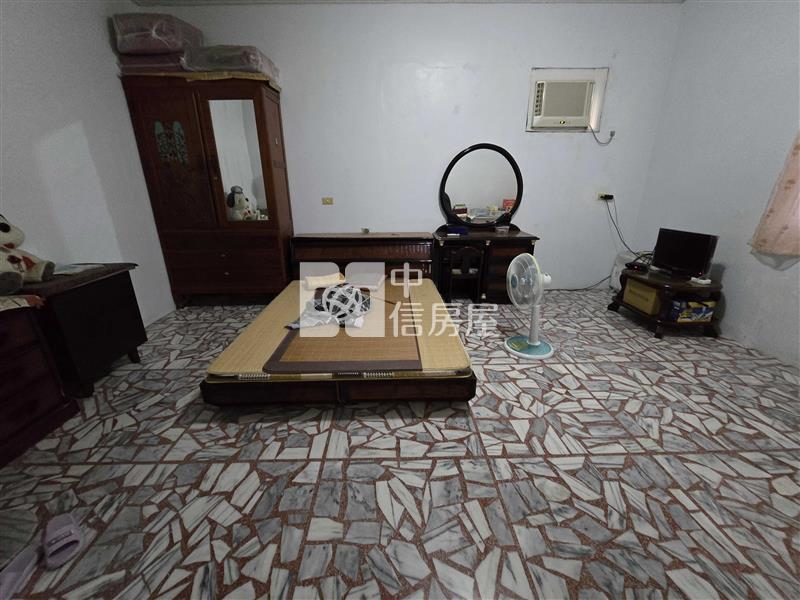 近新坡大坪數便宜農舍房屋室內格局與周邊環境