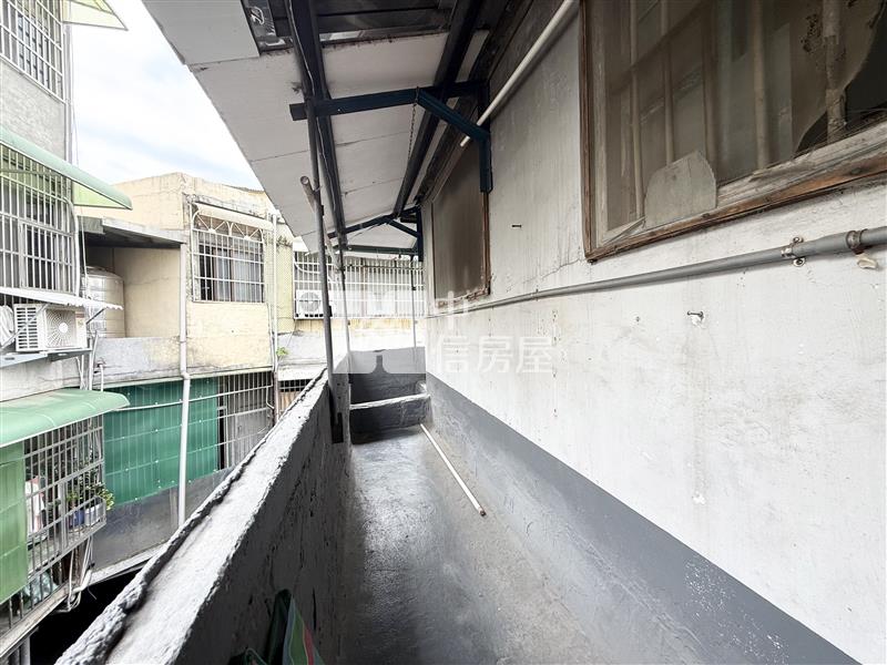 【神馬】【專委】龍崗活巷邊間透天房屋室內格局與周邊環境