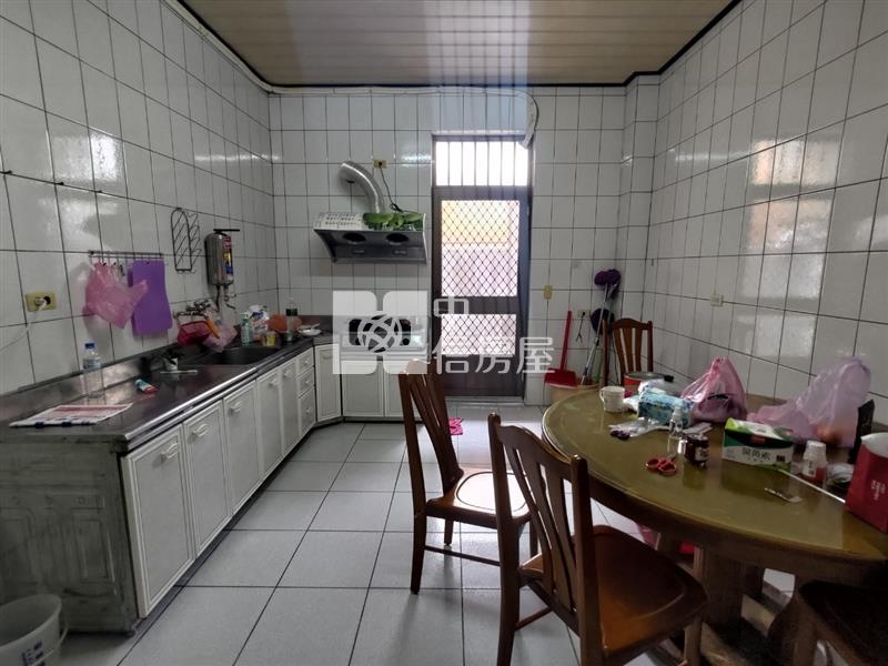 B1-59 15米路寬店住房屋室內格局與周邊環境