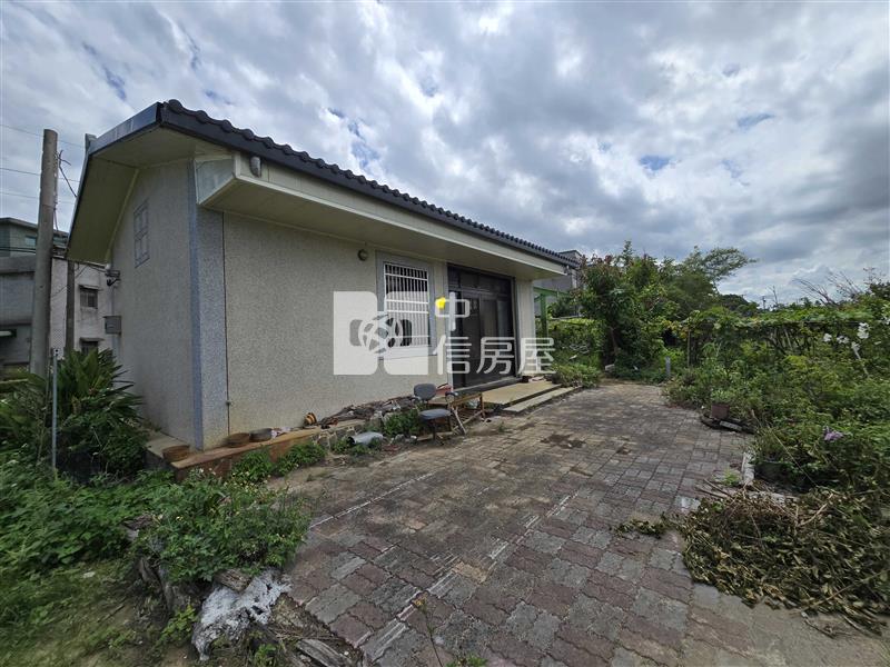 (專任)新坡大土地.資材室房屋室內格局與周邊環境
