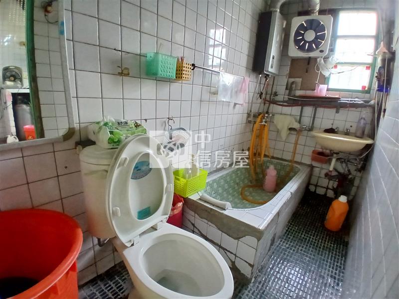 內壢大華路透天房屋室內格局與周邊環境