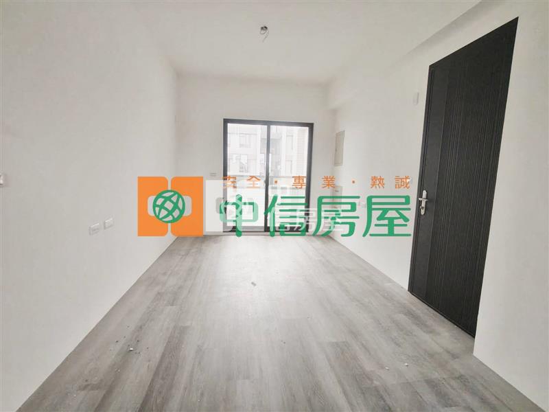 頂堡三房公寓