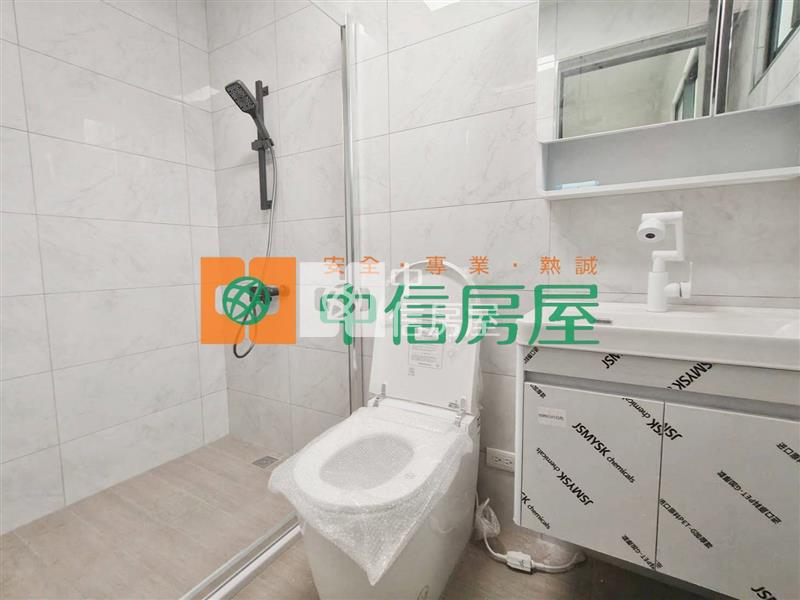 頂堡三房公寓房屋室內格局與周邊環境