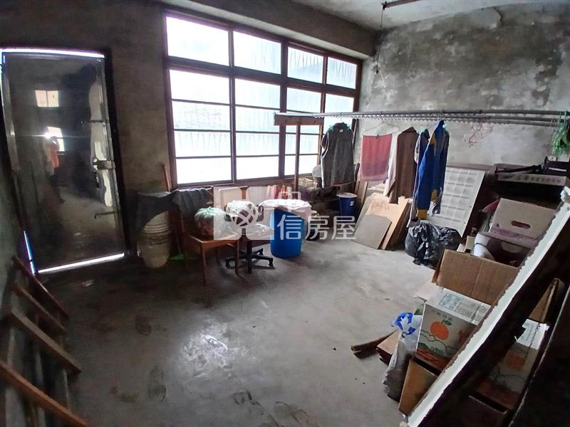中壢商業區透天店面房屋室內格局與周邊環境