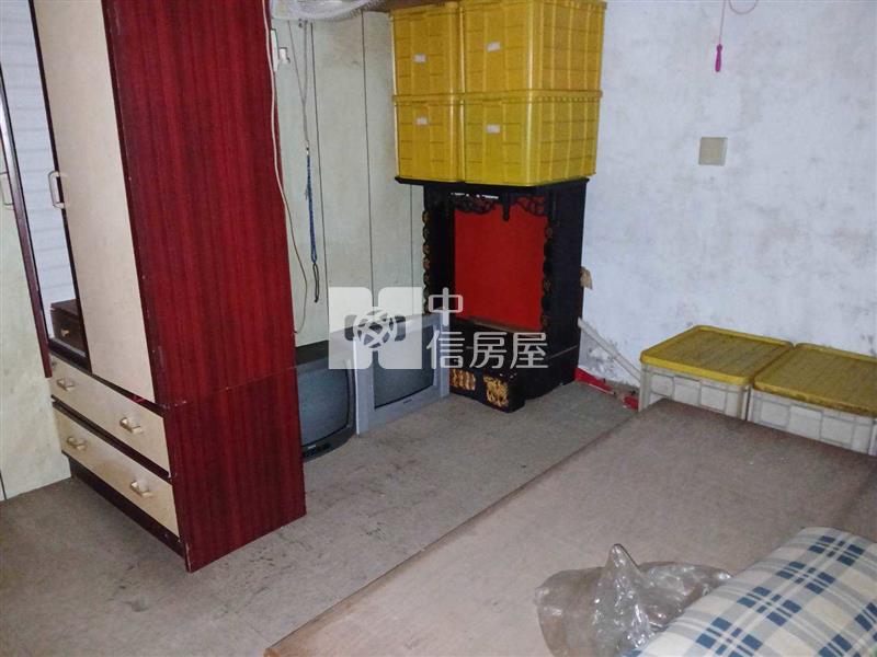 中壢商業區透天店面房屋室內格局與周邊環境