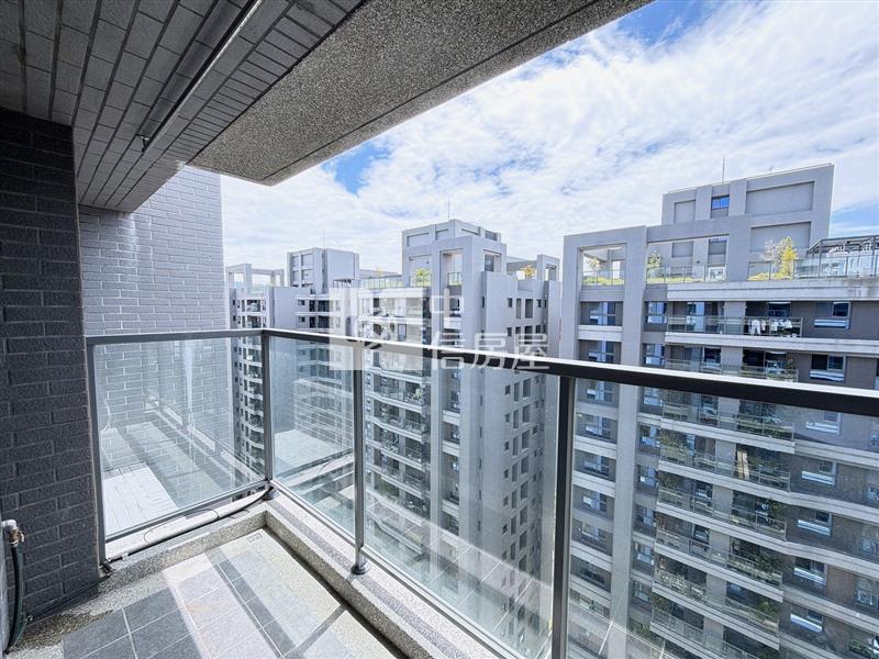 佳茂馥景莊園四房雙車位房屋室內格局與周邊環境