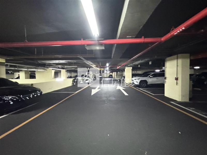 環東商圈開放式格局+雙車房屋室內格局與周邊環境