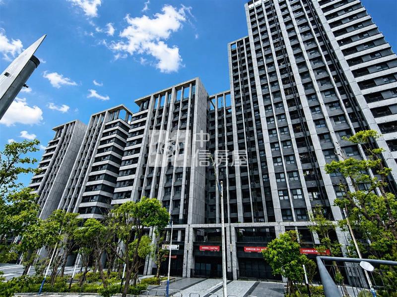 夢悅城頂樓景觀2房車
