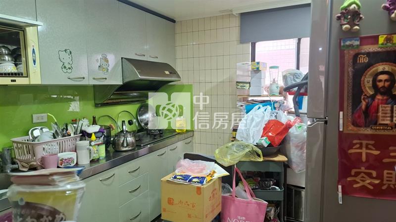 720滿庭芳電梯四房美屋車位另購房屋室內格局與周邊環境