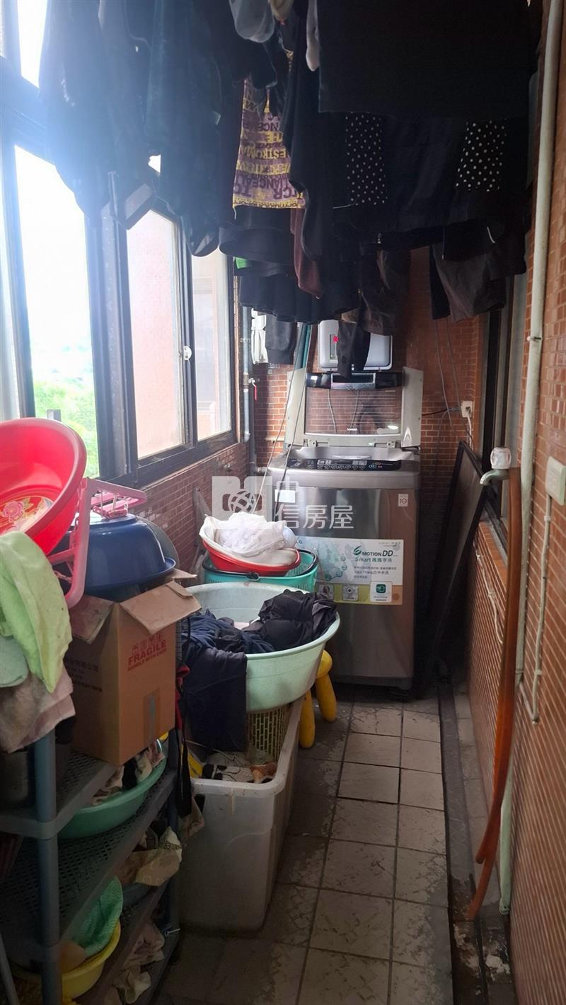 720滿庭芳電梯四房美屋車位另購房屋室內格局與周邊環境