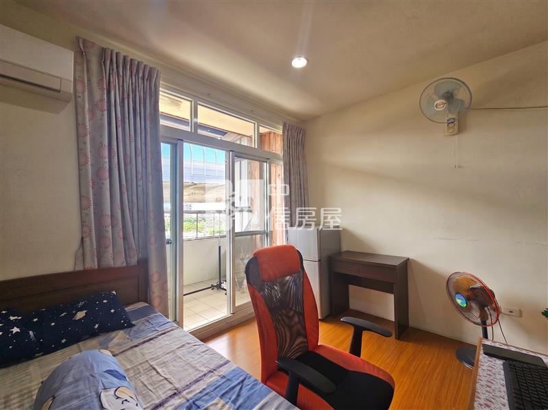 環中路北屯路交界朝南金透店房屋室內格局與周邊環境