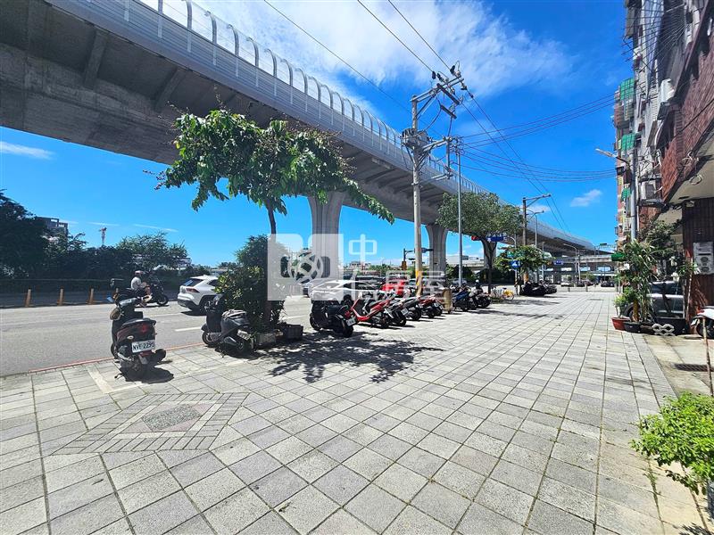 環中路北屯路交界朝南金透店房屋室內格局與周邊環境