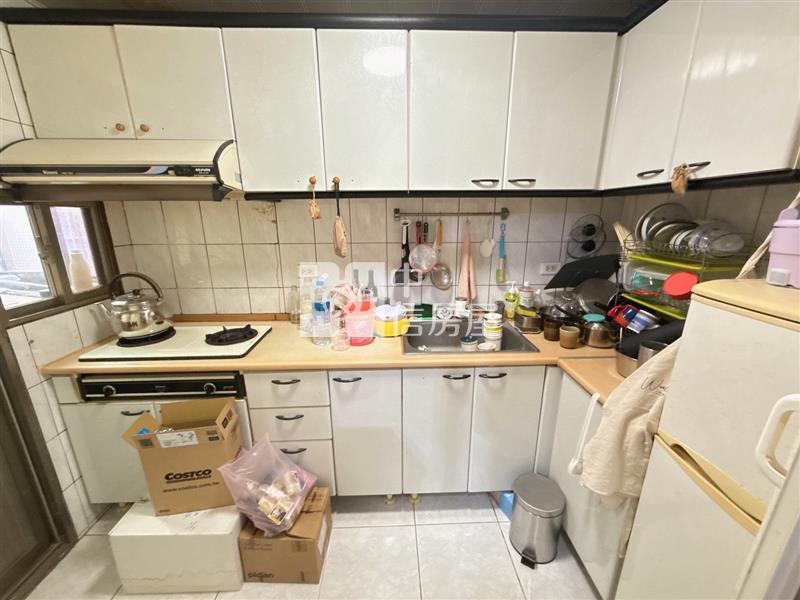 9E32 儷俯國宅3房+車位房屋室內格局與周邊環境