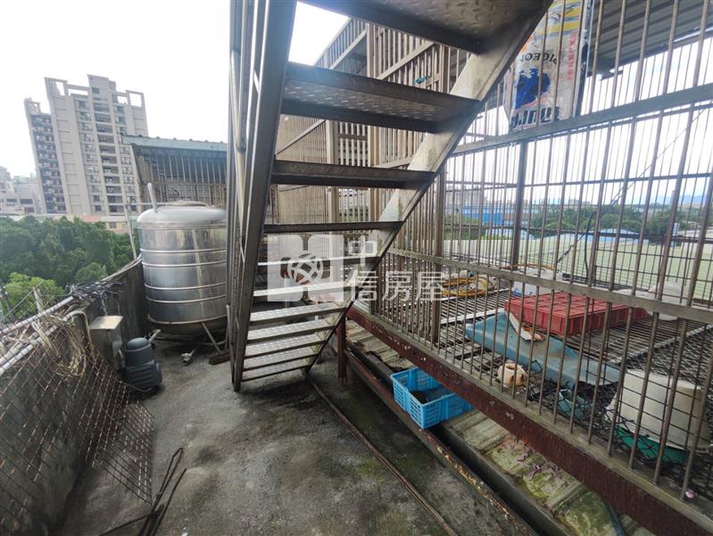 廣南路大地坪透天房屋室內格局與周邊環境