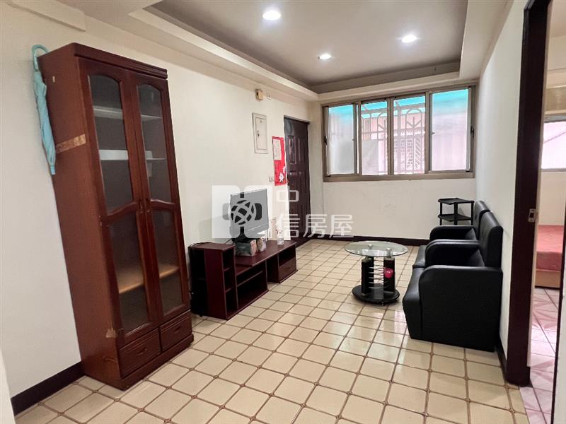 低總價!低樓層兩房!富台國小旁公寓三樓,捷運綠線G28站房屋室內格局與周邊環境