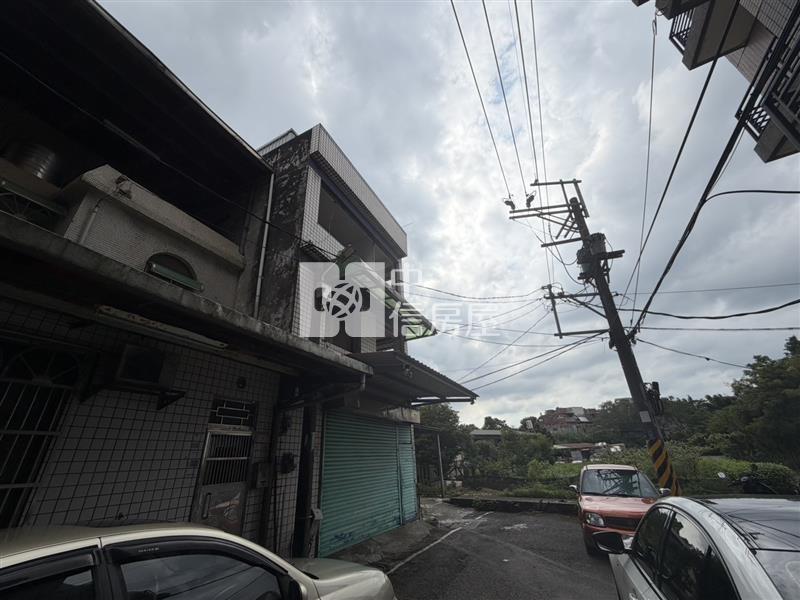 龍潭低總價大地坪透天-需大整理房屋室內格局與周邊環境