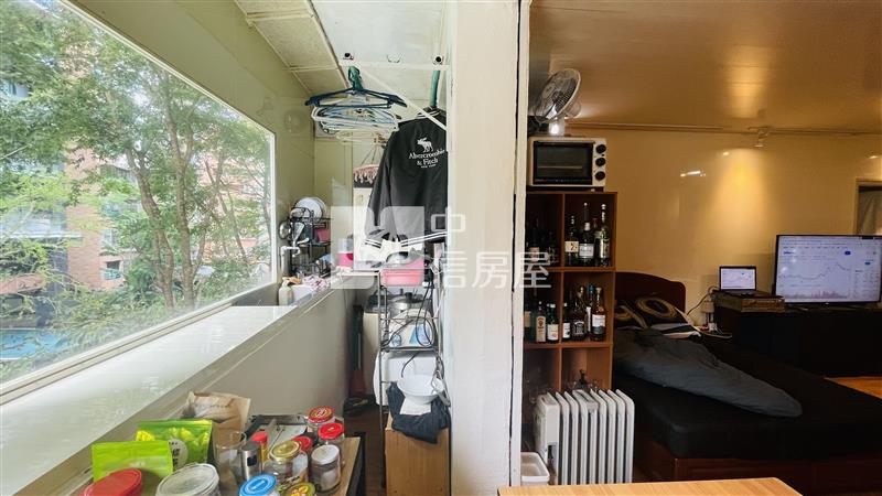 超低公設工業風溫泉熱套房房屋室內格局與周邊環境