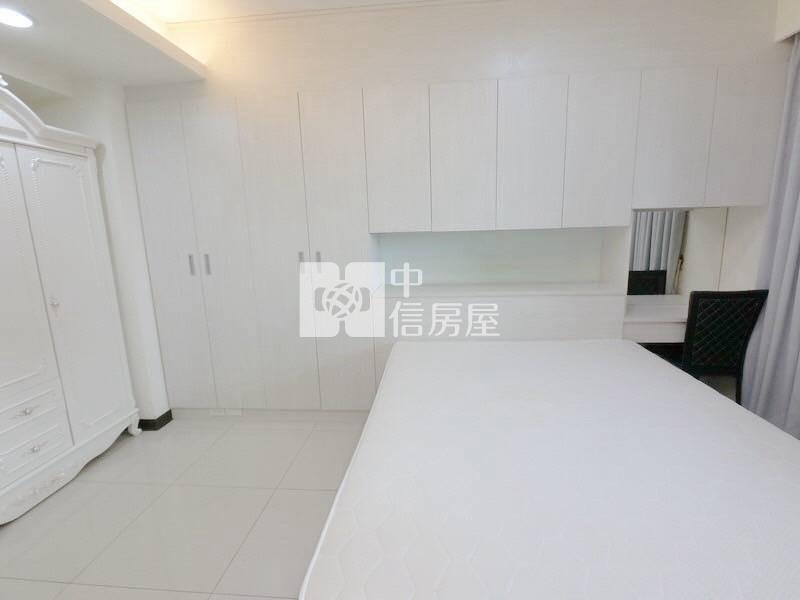 文心one高樓層景觀2房房屋室內格局與周邊環境
