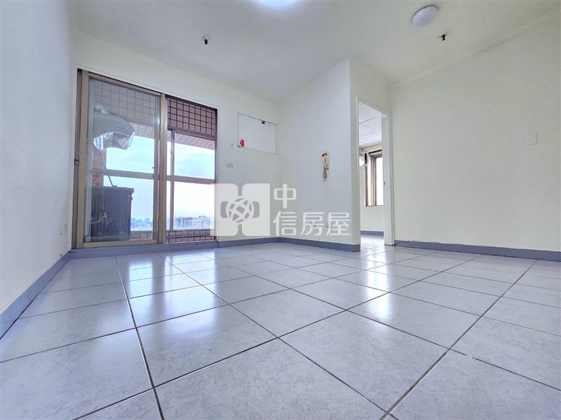 頂好文心一房一廳+平車房屋室內格局與周邊環境