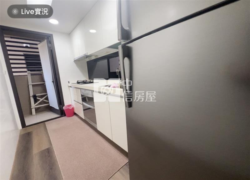 佳福謙邑精裝大三房附機上休旅車位房屋室內格局與周邊環境