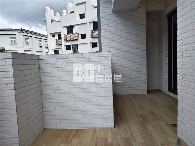 麻豆市中心/全新2房華廈/雙車位房屋室內格局與周邊環境